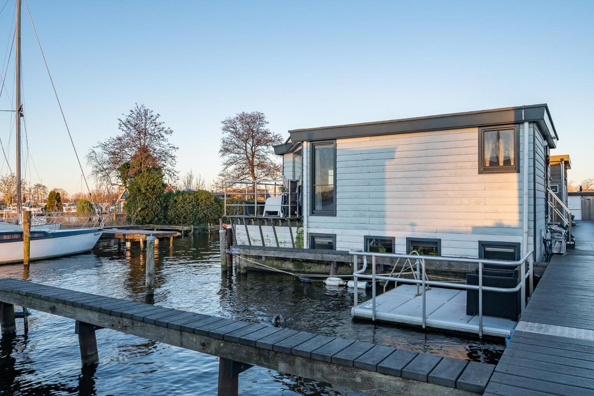 Watervillashiraz Aalsmeer Luaran gambar